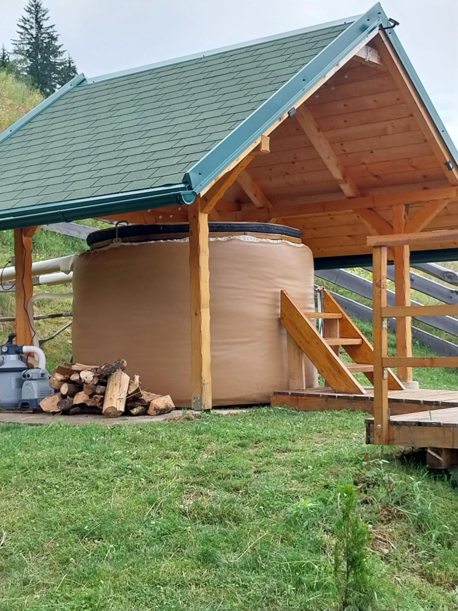 Luksuzni šotor Glamping Hisice Orlic *